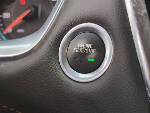 Used 2021 Chevrolet Traverse Premier w/ Redline Edition FWD image 22
