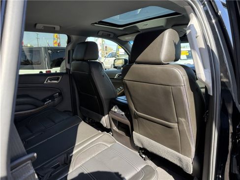 Used 2019 GMC Yukon Denali image 28