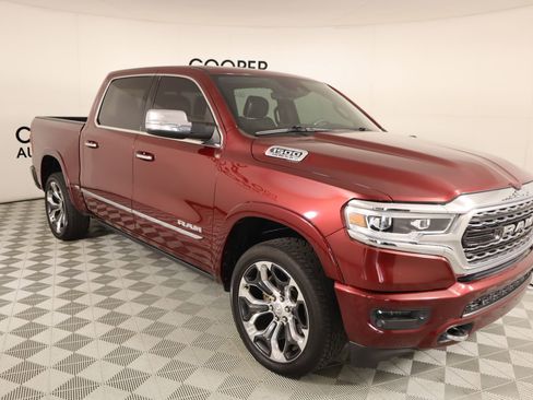 Used 2019 RAM 1500 Limited image 1