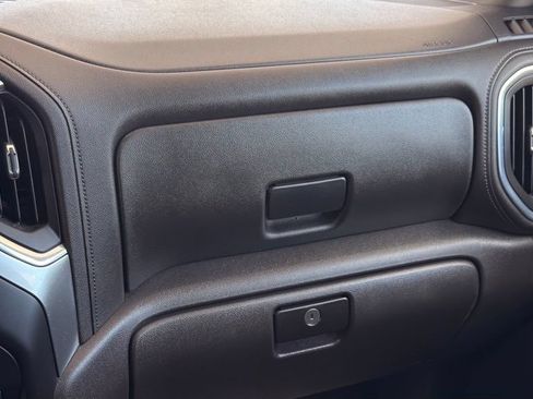 Used 2022 Chevrolet Silverado 1500 LT RWD image 23