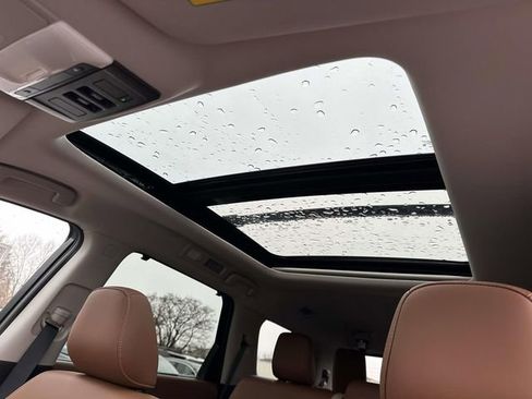 New 2026 Nissan Pathfinder Platinum image 14