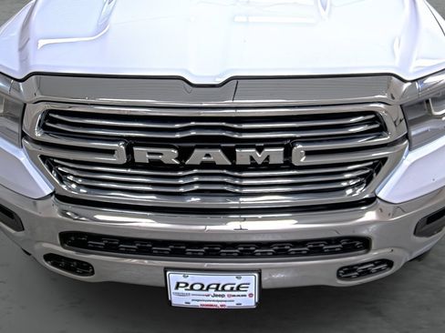 Used 2022 RAM 1500 Laramie AWD/4WD image 16