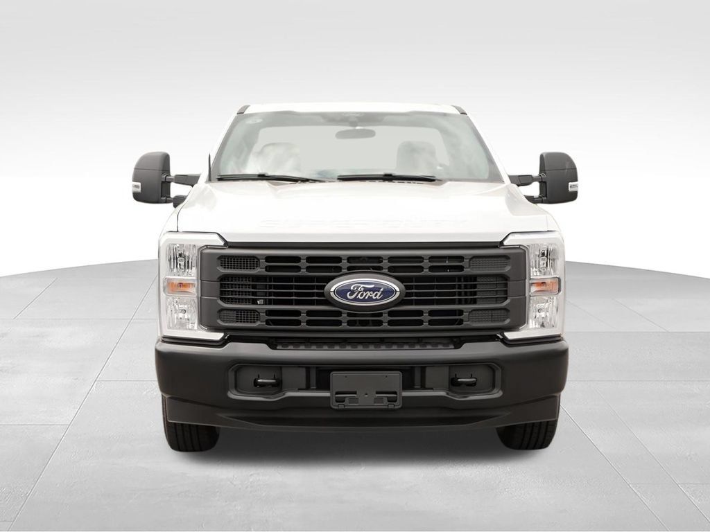 New 2025 Ford F250 XL w/ XL Driver Assist Package RWD image 9
