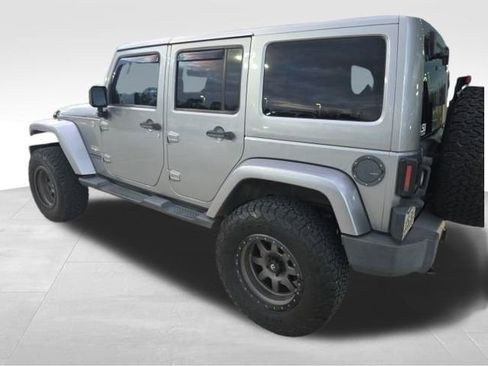Used 2013 Jeep Wrangler Unlimited Sahara w/ Connectivity Group image 2