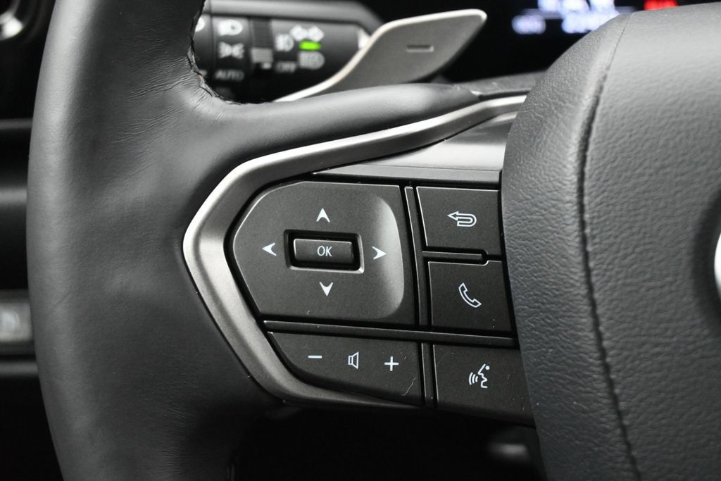 Used 2025 Lexus NX 250 FWD w/ Cold Area Package image 6