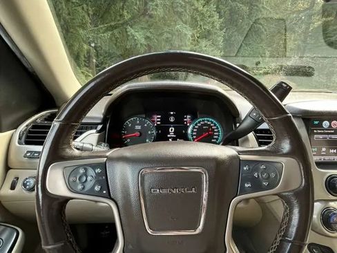 Used 2018 GMC Yukon XL Denali w/ Denali Ultimate Package image 13