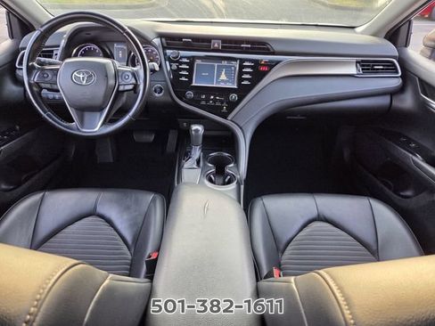 Used 2019 Toyota Camry SE w/ Convenience Package FWD image 15