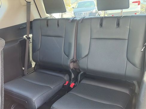 Used 2010 Lexus GX 460 image 35