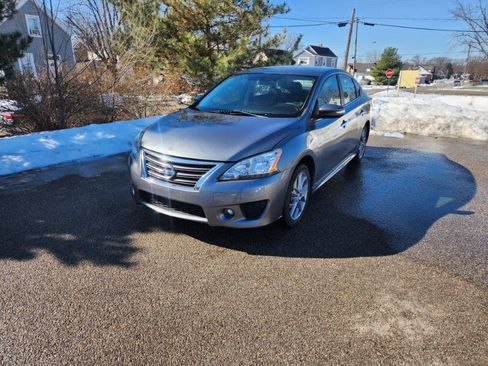 Used 2015 Nissan Sentra SR image 1