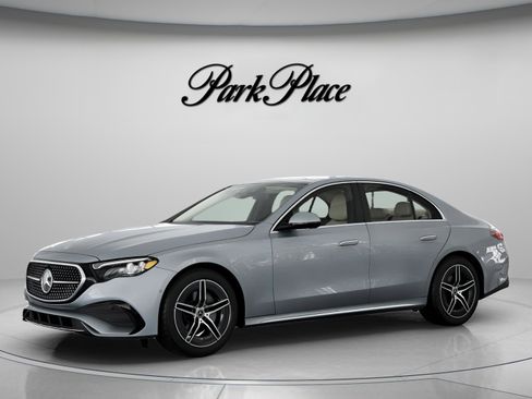 New 2026 Mercedes-Benz E 350 Sedan image 2