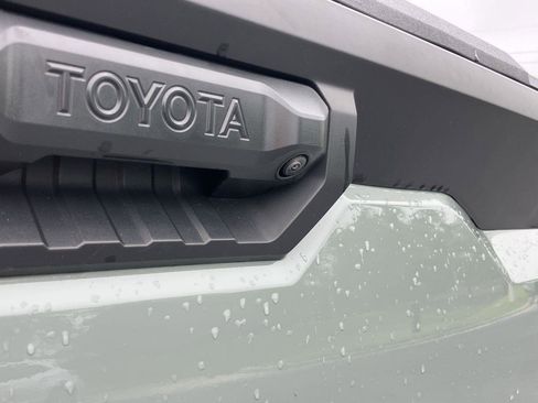 Used 2024 Toyota Tundra SR5 w/ SR5 Convenience Package RWD image 11