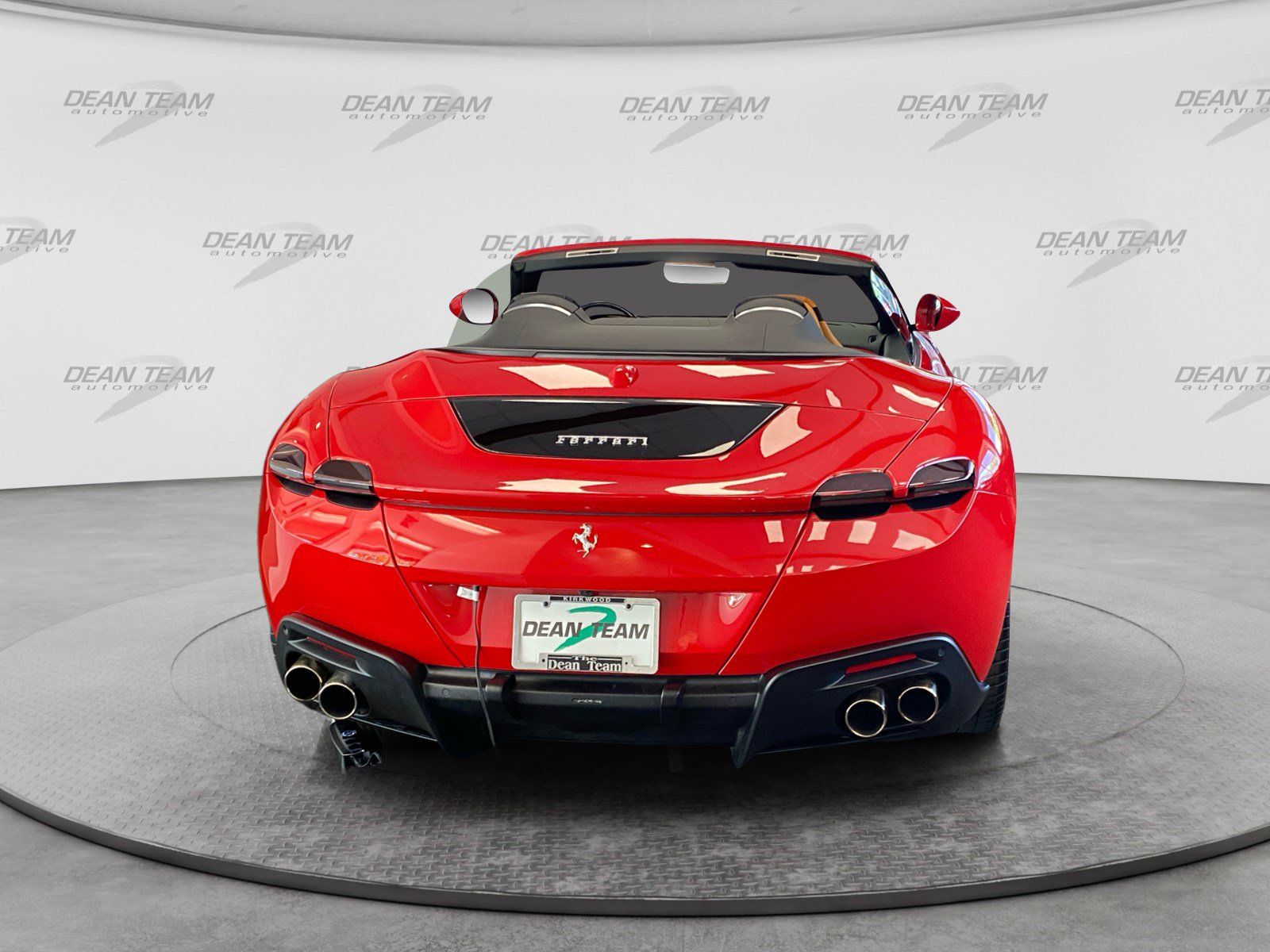 Used 2025 Ferrari Roma Spider RWD image 3