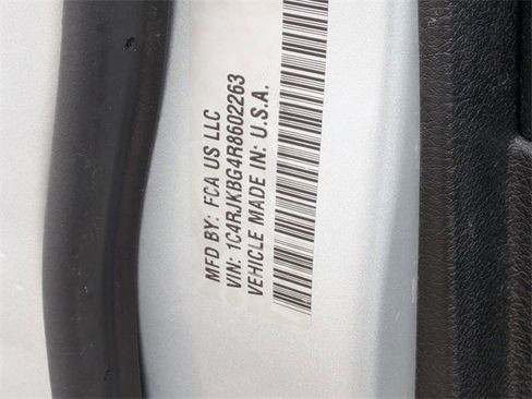 Certified 2024 Jeep Grand Cherokee L Limited w/ Luxury Tech Group II image 35