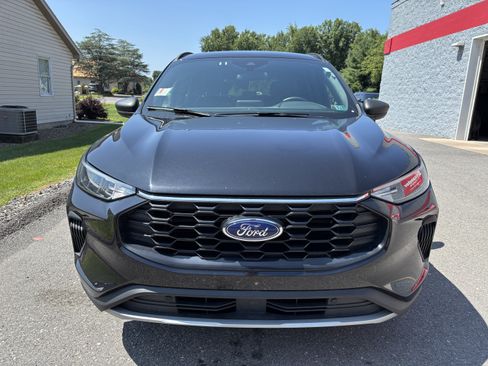Used 2025 Ford Escape ST-Line AWD/4WD image 9