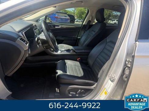 Used 2017 Ford Fusion Energi SE FWD image 5