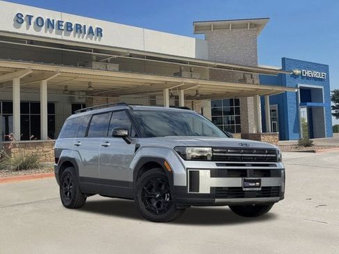 Used 2024 Hyundai Santa Fe XRT image 2