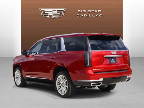 Certified 2025 Cadillac Escalade Premium Luxury w/ LPO, Floor Liner Package image 3