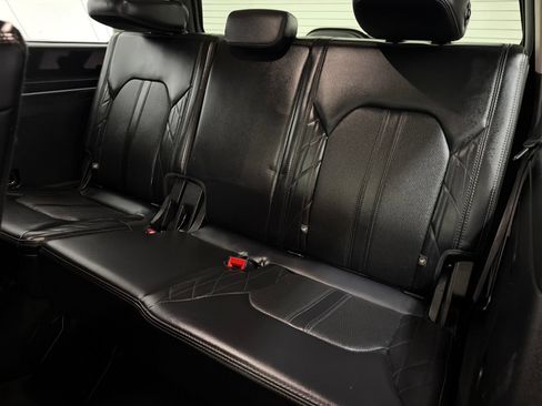 Used 2019 Ford Expedition Platinum AWD/4WD image 21