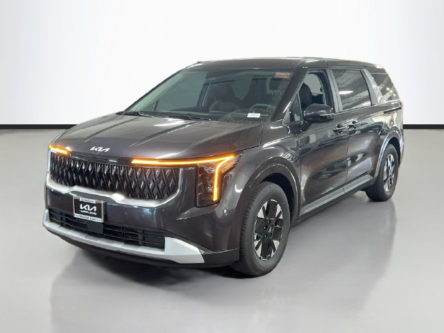New 2027 Kia Carnival LXS FWD image 3