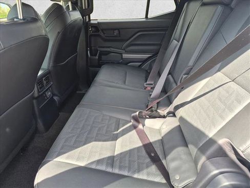 Used 2025 Toyota 4Runner TRD Off-Road Premium w/ Tow Technology Package AWD/4WD image 18