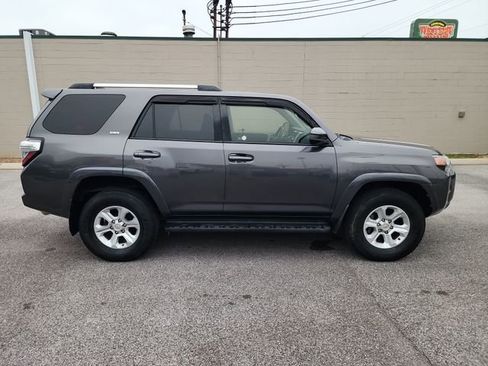 Used 2019 Toyota 4Runner SR5 image 7