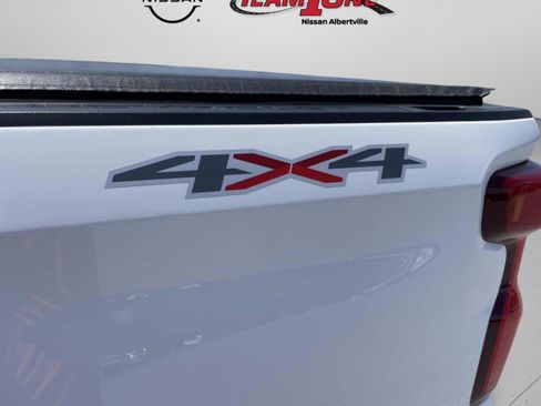 Used 2022 Chevrolet Silverado 1500 RST w/ Redline Edition image 29