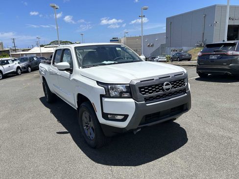 New 2025 Nissan Frontier SV image 2