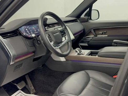 Used 2024 Land Rover Range Rover SE AWD/4WD image 25