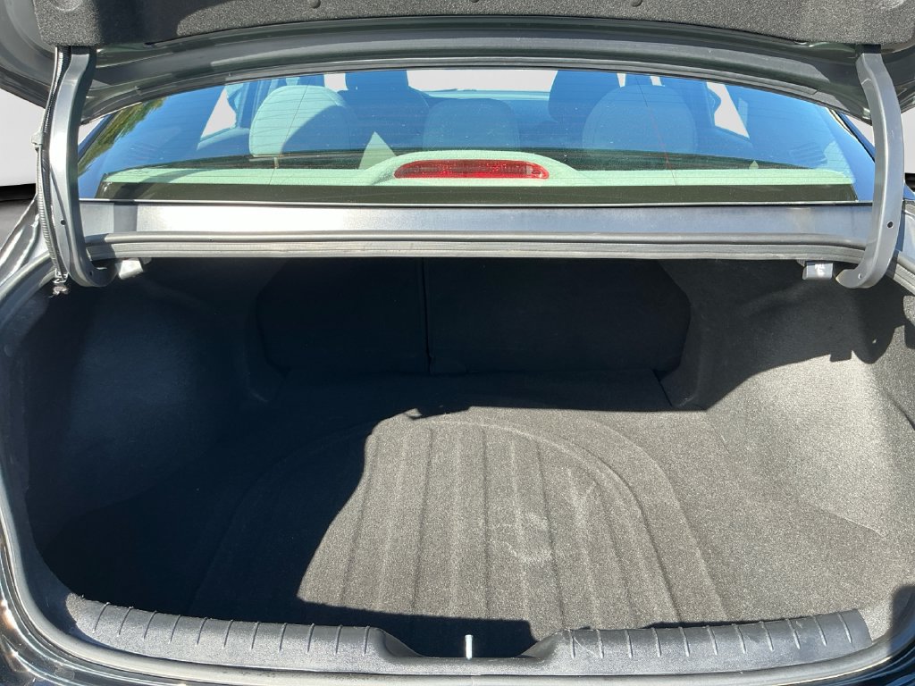 Used 2025 Hyundai Elantra SEL FWD image 17