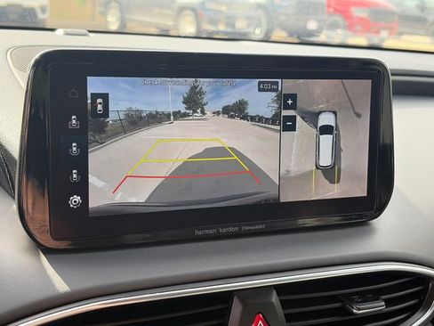 Used 2023 Hyundai Santa Fe SEL w/ Premium Package image 18