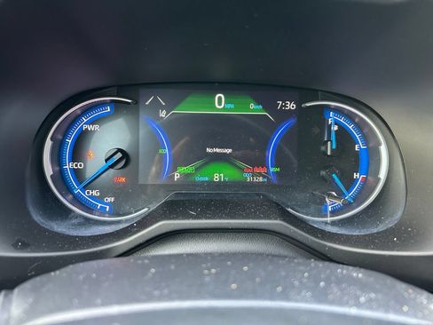 Used 2024 Toyota RAV4 XLE AWD/4WD image 24