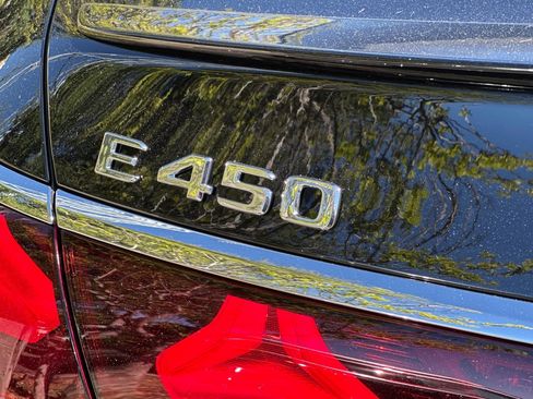 New 2026 Mercedes-Benz E 450 4MATIC Sedan image 21