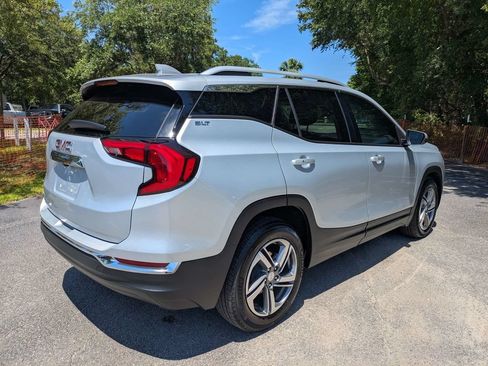 Used 2021 GMC Terrain SLT FWD image 4