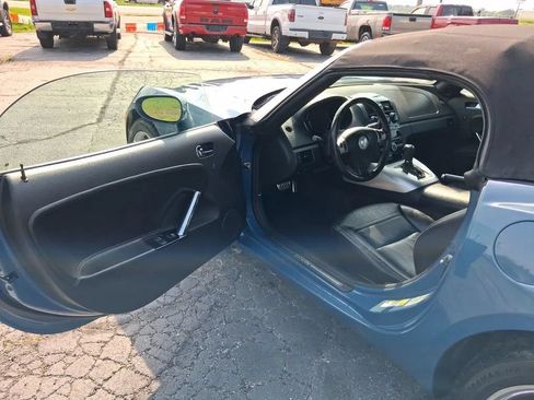 Used 2008 Saturn Sky w/ Premium Trim Package RWD image 20