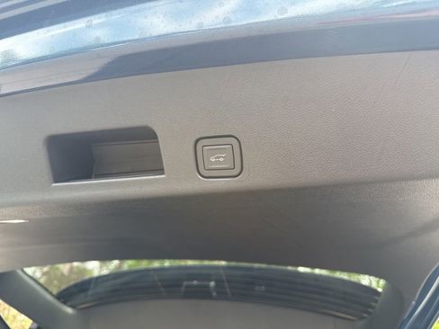 New 2026 GMC Acadia Denali Ultimate w/ LPO, Floor Liner Package AWD/4WD image 61