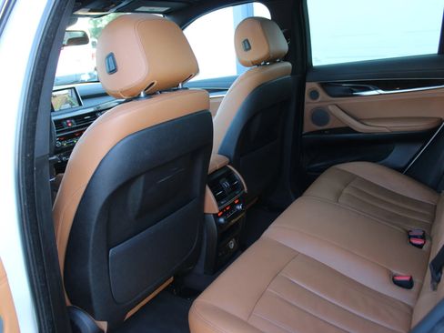 Used 2018 BMW X6 sDrive35i w/ Lighting Package RWD image 18