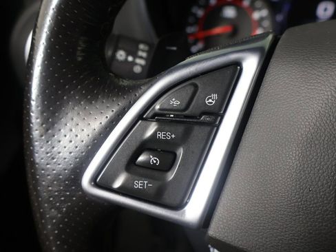 Used 2022 Chevrolet Camaro LT image 35