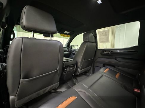 Certified 2024 GMC Sierra 1500 AT4 w/ AT4 Premium Package AWD/4WD image 25