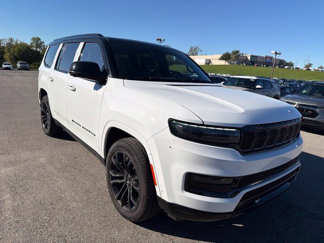 Used 2024 Jeep Grand Wagoneer Series II Obsidian w/ Quick Order Packagew 28T AWD/4WD image 8