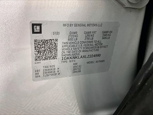 Used 2020 GMC Acadia SLE FWD image 35