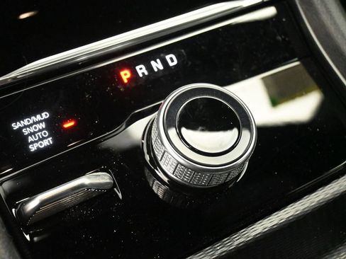 New 2026 Jeep Grand Cherokee Limited w/ Limited Altitude Package AWD/4WD image 18