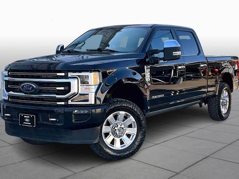 Used 2021 Ford F250 Platinum w/ FX4 Off-Road Package image 35