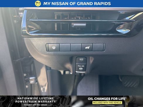 New 2026 Nissan Murano SV image 14