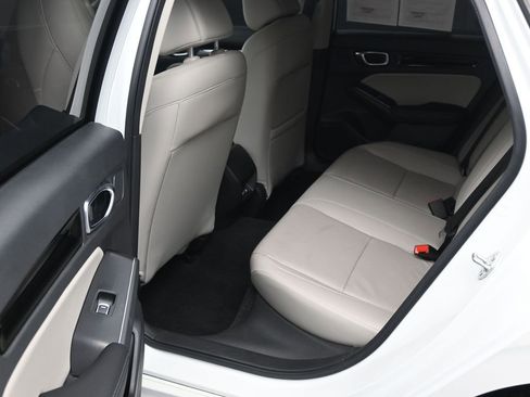 Used 2022 Honda Civic Touring image 13