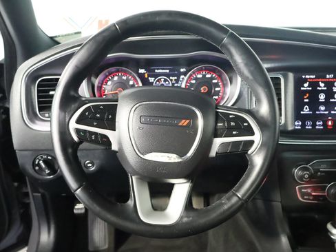 Used 2018 Dodge Charger SXT Plus RWD image 30