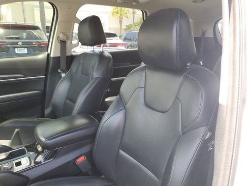 Used 2020 Kia Telluride S FWD image 9