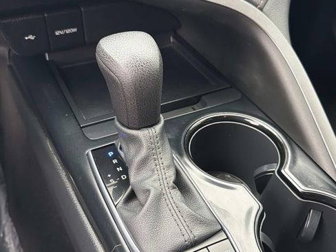 Used 2020 Toyota Camry LE w/ Carpet Mat Package FWD image 19