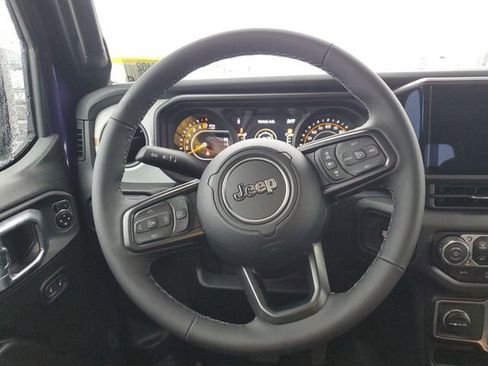 New 2026 Jeep Gladiator Sport image 14