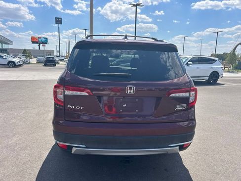 Used 2022 Honda Pilot Touring image 11