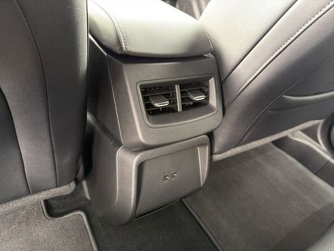 New 2026 Chevrolet Equinox EV LT FWD image 13